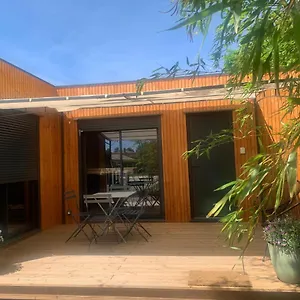Contemporain Dans Son écrin De Verdure Chalet