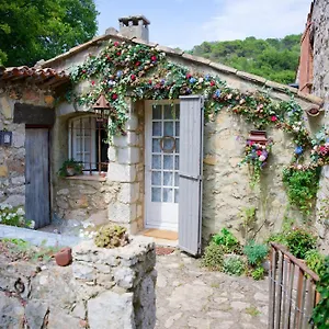 https://la-vieille-bergerie.fr-provencehotel.com
