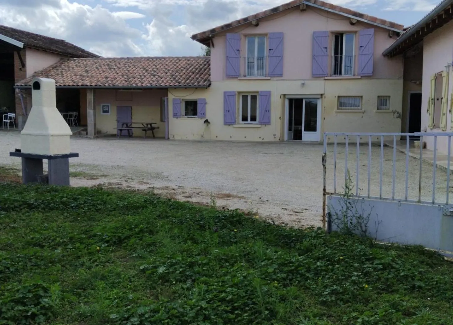 La Maison De L'Ormeau Montauban Holiday home